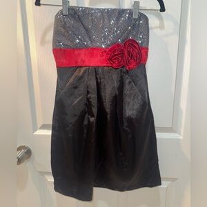 Speechless Strapless Sequin and Satin Dress with Pockets Size 3